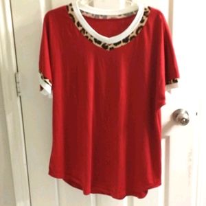 V neck tee nwt